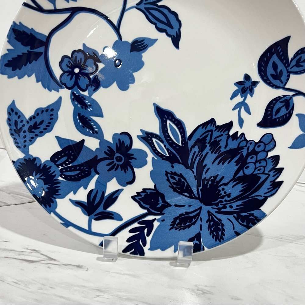Royal Norfolk Large Dinner Floral Plates 10.5" (Set of 2) White Blue Ceramic - Picture 6 of 8